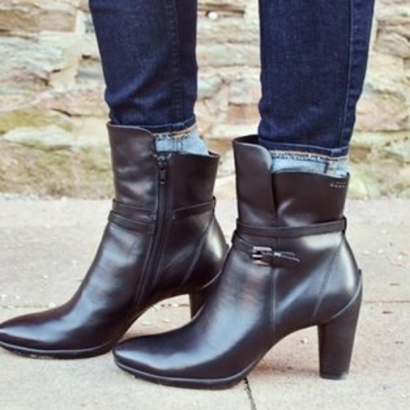 Ecco Sculptured 75 ankle boot black leather buckle size 40 - Picture 2 of 10